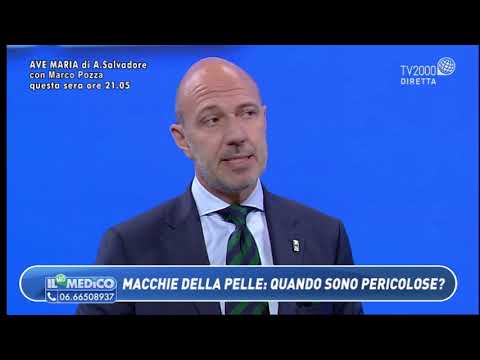 Macchia rossa dietro la schiena