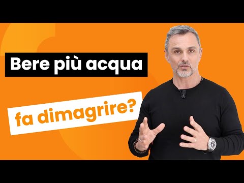 Quanto si dimagrisce bevendo 2 litri d'acqua al giorno